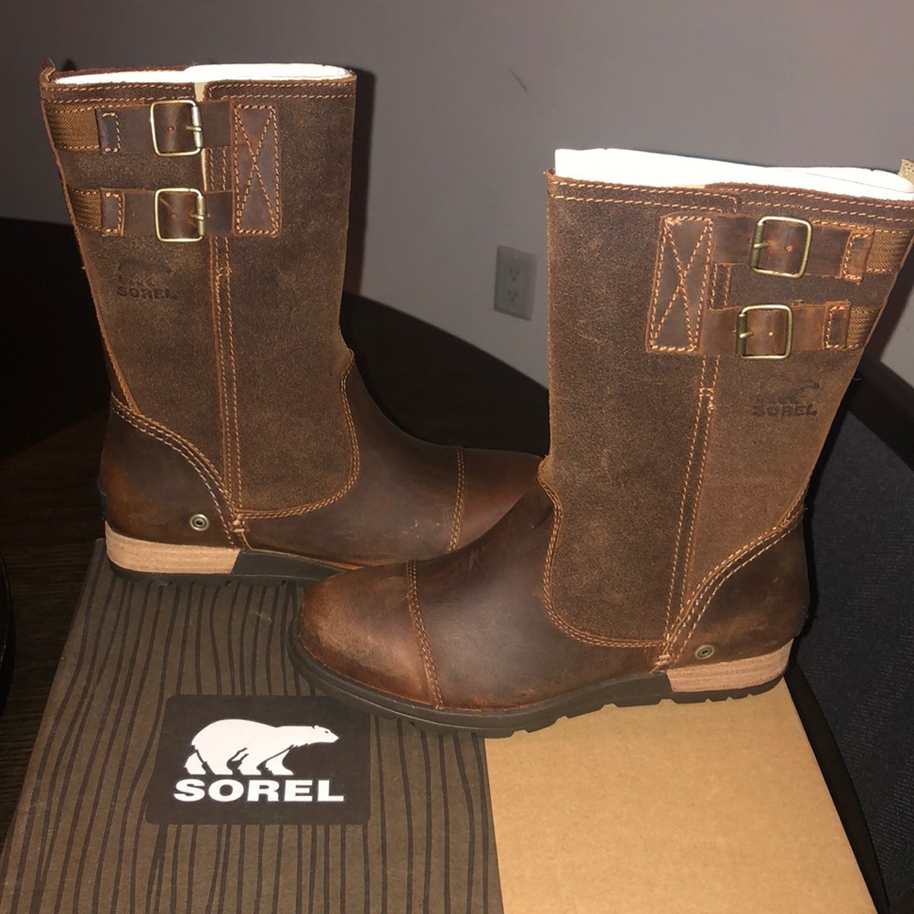 SOREL Boots. New + never worn.